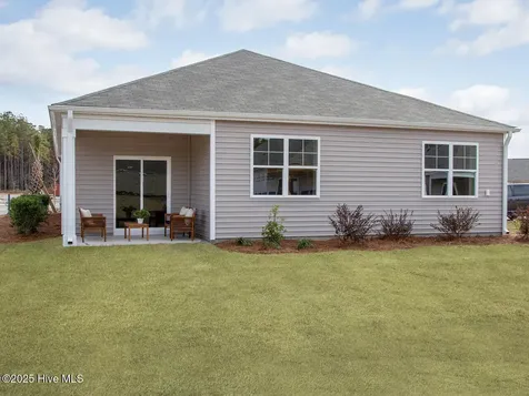 1752 Blacktip Drive SE Winnabow NC 28479