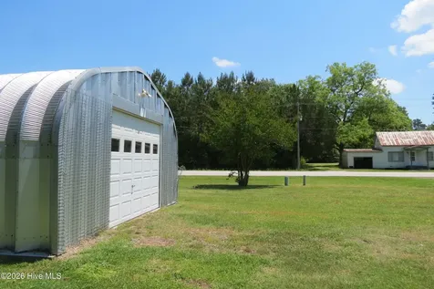 17038 E Nc 55 Highway Bayboro NC 28515