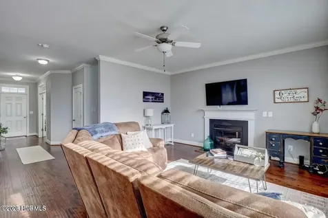122 Hampton Drive Holly Ridge NC 28445