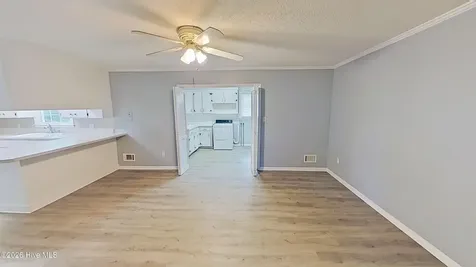 15650 Us 17 Hampstead NC 28443