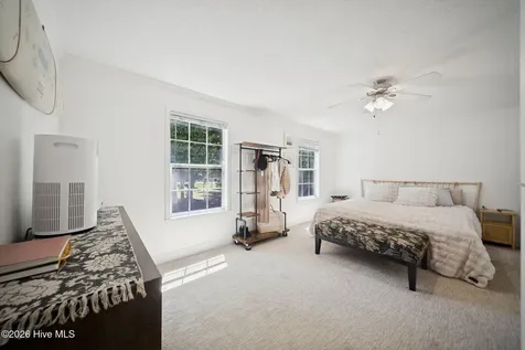 981 Sloop Point Loop Road Hampstead NC 28443