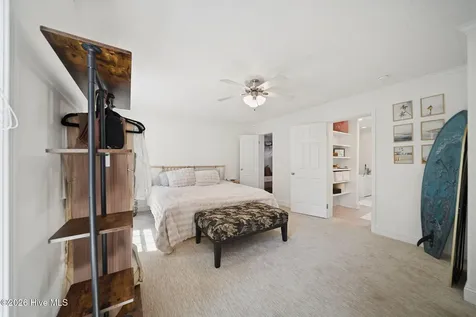 981 Sloop Point Loop Road Hampstead NC 28443