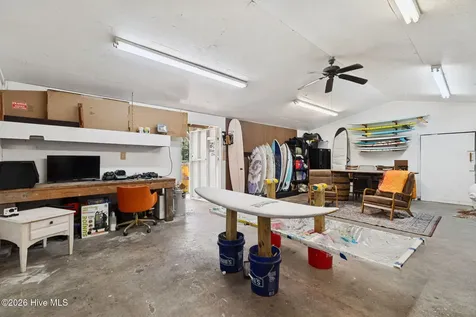 981 Sloop Point Loop Road Hampstead NC 28443