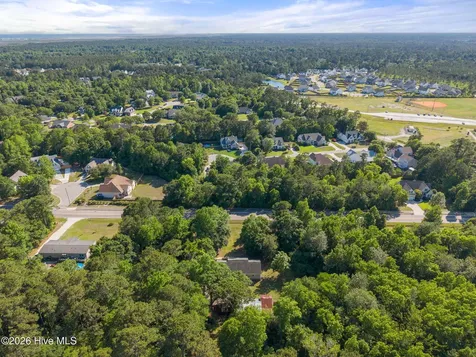 981 Sloop Point Loop Road Hampstead NC 28443