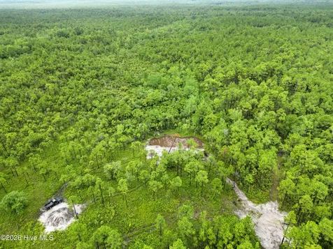 Tract 3 Hwy 17 Off Hampstead NC 28443