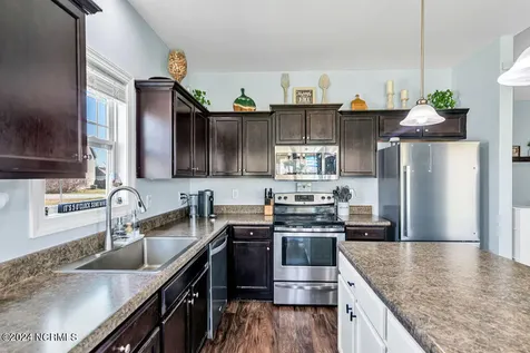 103 Prelude Drive Richlands NC 28574
