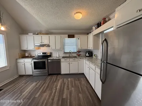 2146 Vale Court Winterville NC 28590
