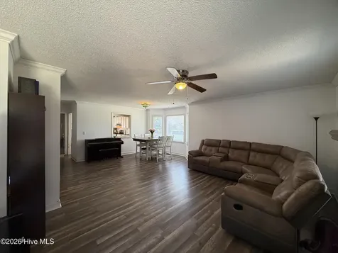 2146 Vale Court Winterville NC 28590