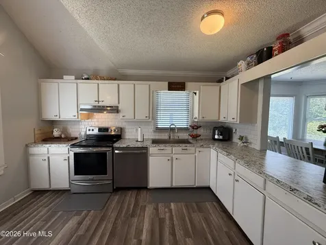 2146 Vale Court Winterville NC 28590