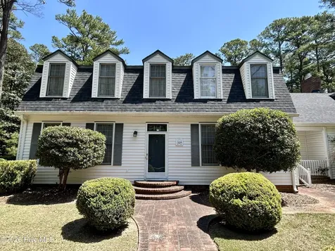 1304 Franklin Avenue Laurinburg NC 28352