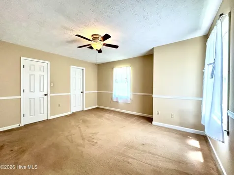 1304 Franklin Avenue Laurinburg NC 28352