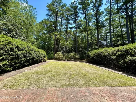 1304 Franklin Avenue Laurinburg NC 28352