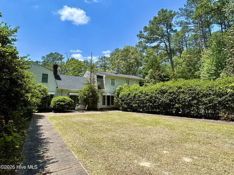 1304 Franklin Avenue Laurinburg NC 28352