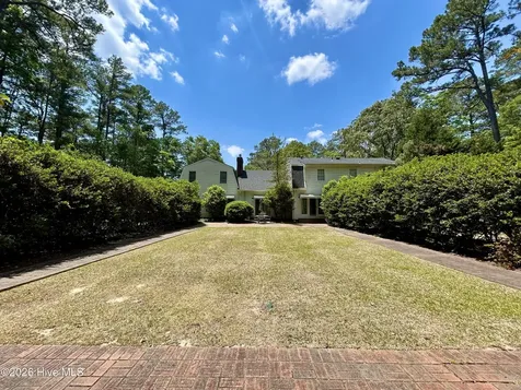 1304 Franklin Avenue Laurinburg NC 28352