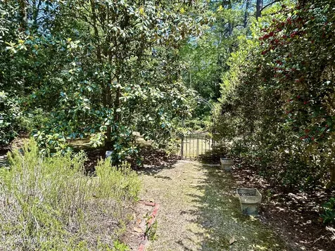 1304 Franklin Avenue Laurinburg NC 28352