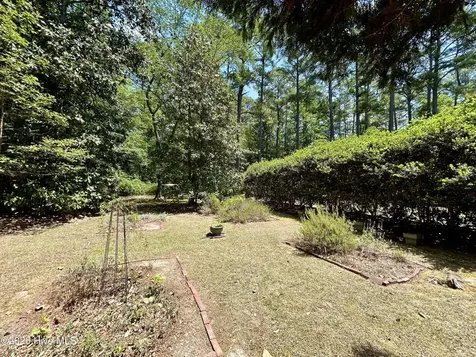 1304 Franklin Avenue Laurinburg NC 28352