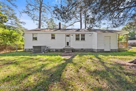 308 Idaho Drive Jacksonville NC 28540