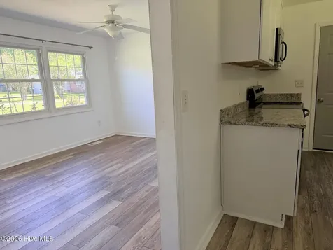 308 Sheffield Road Jacksonville NC 28546