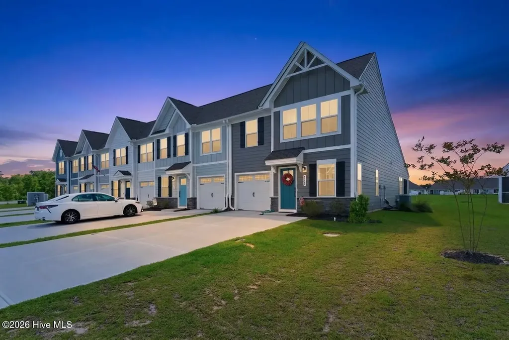 3165 Edgehill Drive Leland NC 28451