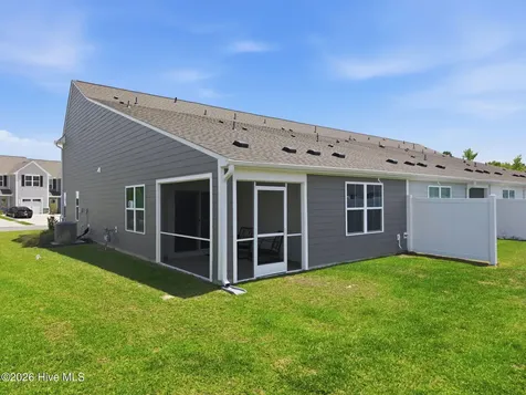 3165 Edgehill Drive Leland NC 28451