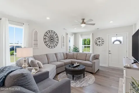 3165 Edgehill Drive Leland NC 28451