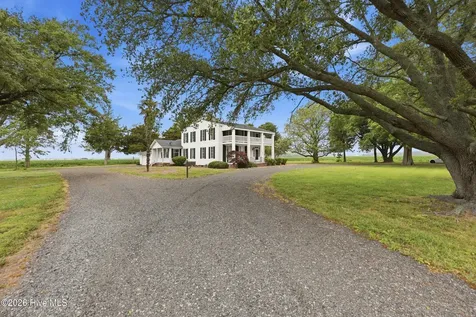 725 Griffin Swamp Road Elizabeth City NC 27909
