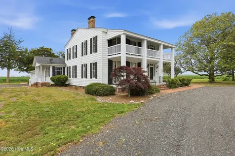 725 Griffin Swamp Road Elizabeth City NC 27909