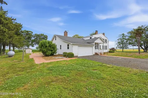 725 Griffin Swamp Road Elizabeth City NC 27909