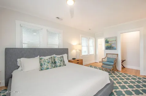 800 Mulberry Street Beaufort NC 28516