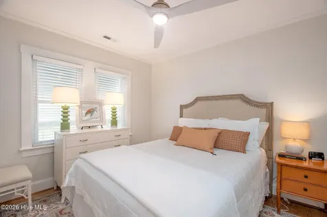 800 Mulberry Street Beaufort NC 28516