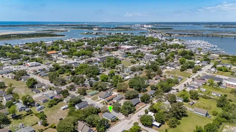 800 Mulberry Street Beaufort NC 28516