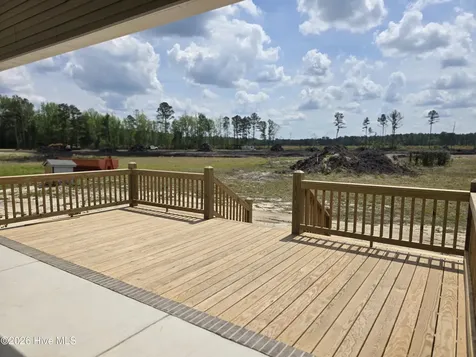 589 Stokestown Road Wallace NC 28466