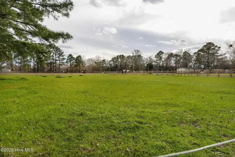 330 Lake Road Newport NC 28570