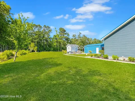 75 Dora Rosas Lane Tabor City NC 28463
