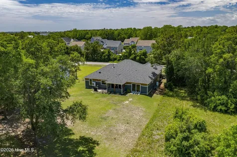 243 Tumbling Brook Lane Holly Ridge NC 28445