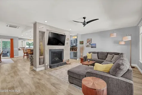 243 Tumbling Brook Lane Holly Ridge NC 28445