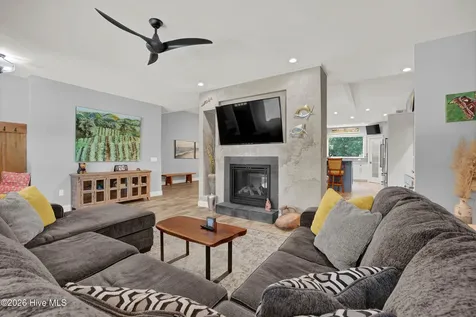 243 Tumbling Brook Lane Holly Ridge NC 28445