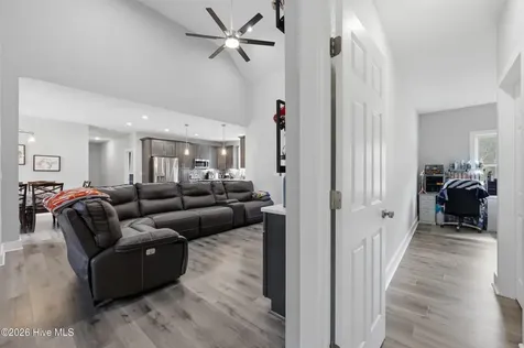 808 Broomfield Trail Elizabeth City NC 27909