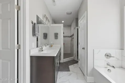 808 Broomfield Trail Elizabeth City NC 27909