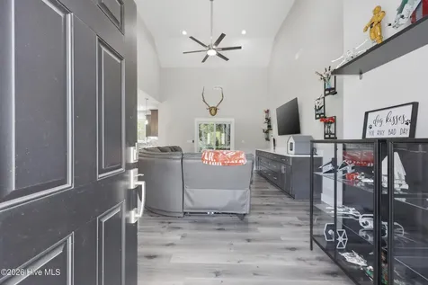 808 Broomfield Trail Elizabeth City NC 27909