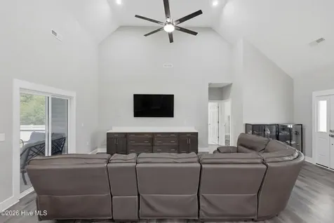 808 Broomfield Trail Elizabeth City NC 27909