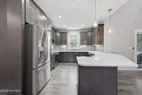 808 Broomfield Trail Elizabeth City NC 27909
