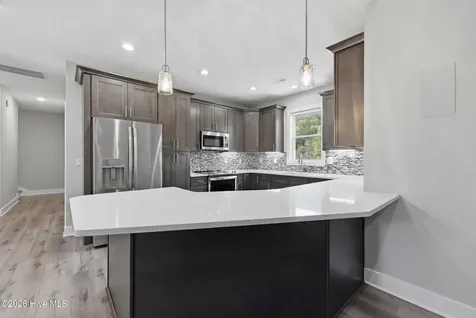 808 Broomfield Trail Elizabeth City NC 27909