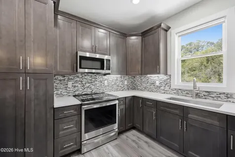 808 Broomfield Trail Elizabeth City NC 27909