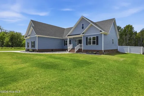 808 Broomfield Trail Elizabeth City NC 27909