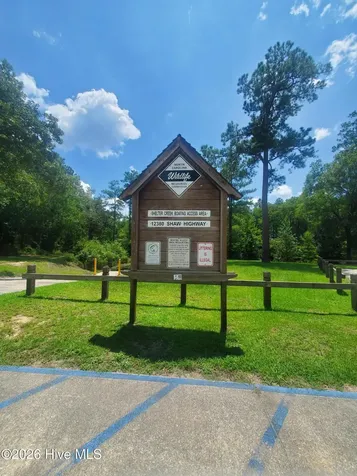 12374 Shaw Highway Burgaw NC 28425