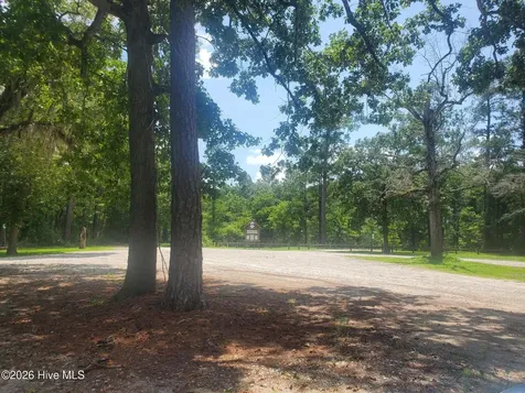 12374 Shaw Highway Burgaw NC 28425