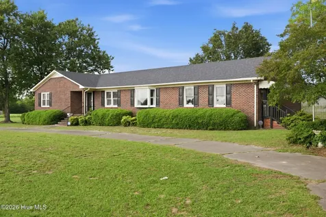 132 Jesse T Bryan Road Kinston NC 28504