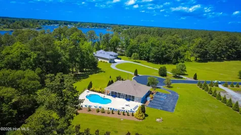 272 Southern Plantation Drive S Oriental NC 28571