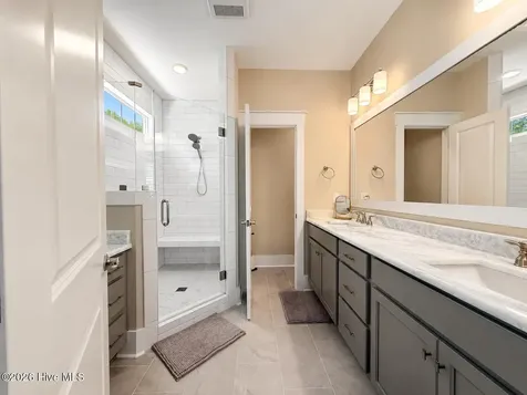 321 Longhill Drive Wilmington NC 28412